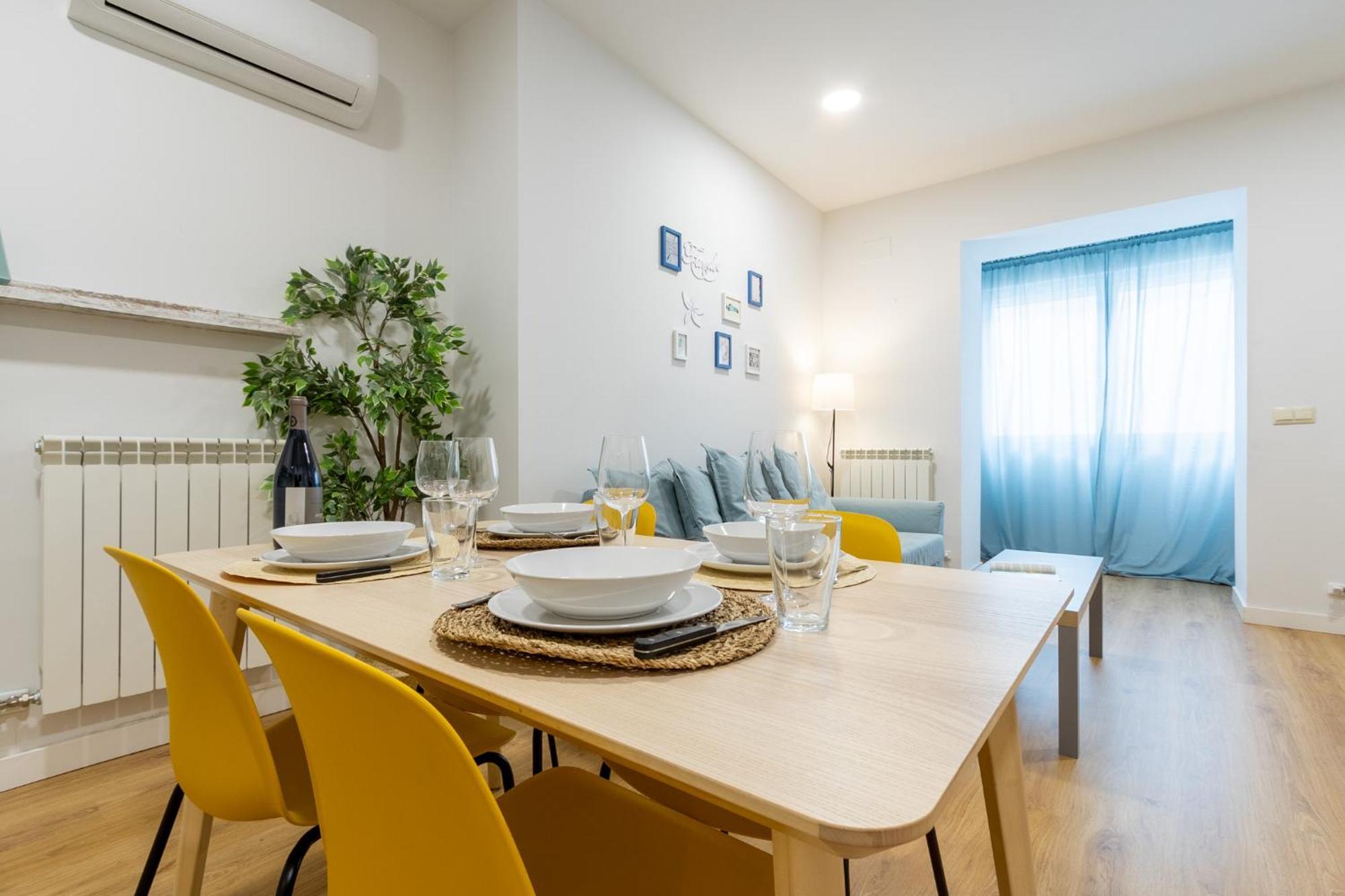 Insidehome Apartments - La Casa Del General 巴利亚多利德 外观 照片